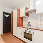 Laurus Apartment