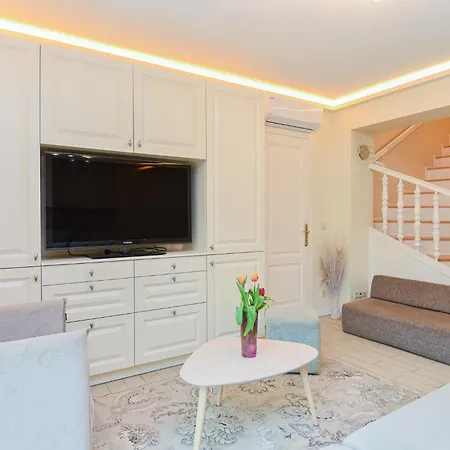 Apartment Laurus Palanga