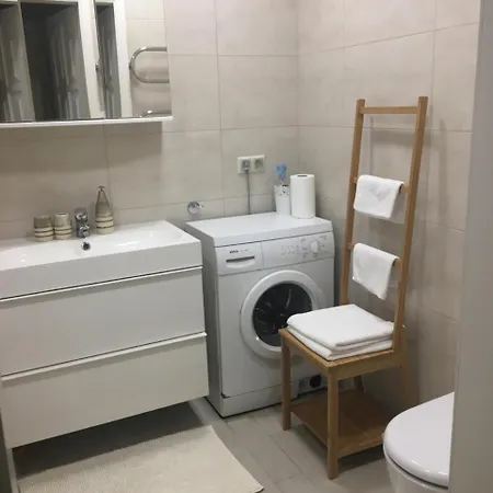 Laurus 아파트 팔랑가