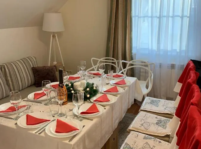 Laurus Appartement *