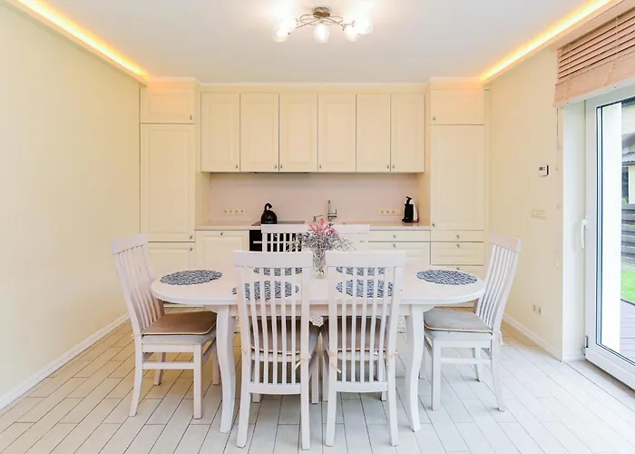 Laurus Паланга